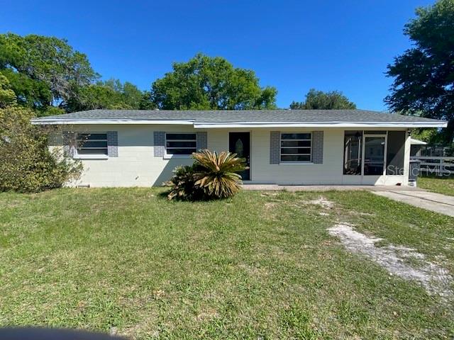 4316 E Knights Griffin Rd photo 1