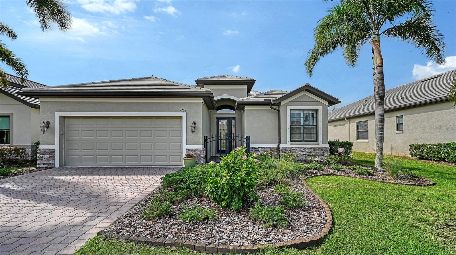 7702 Rio Bella Pl photo 1