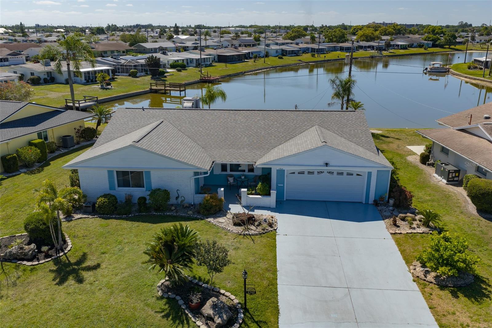 1704 Danbury Dr