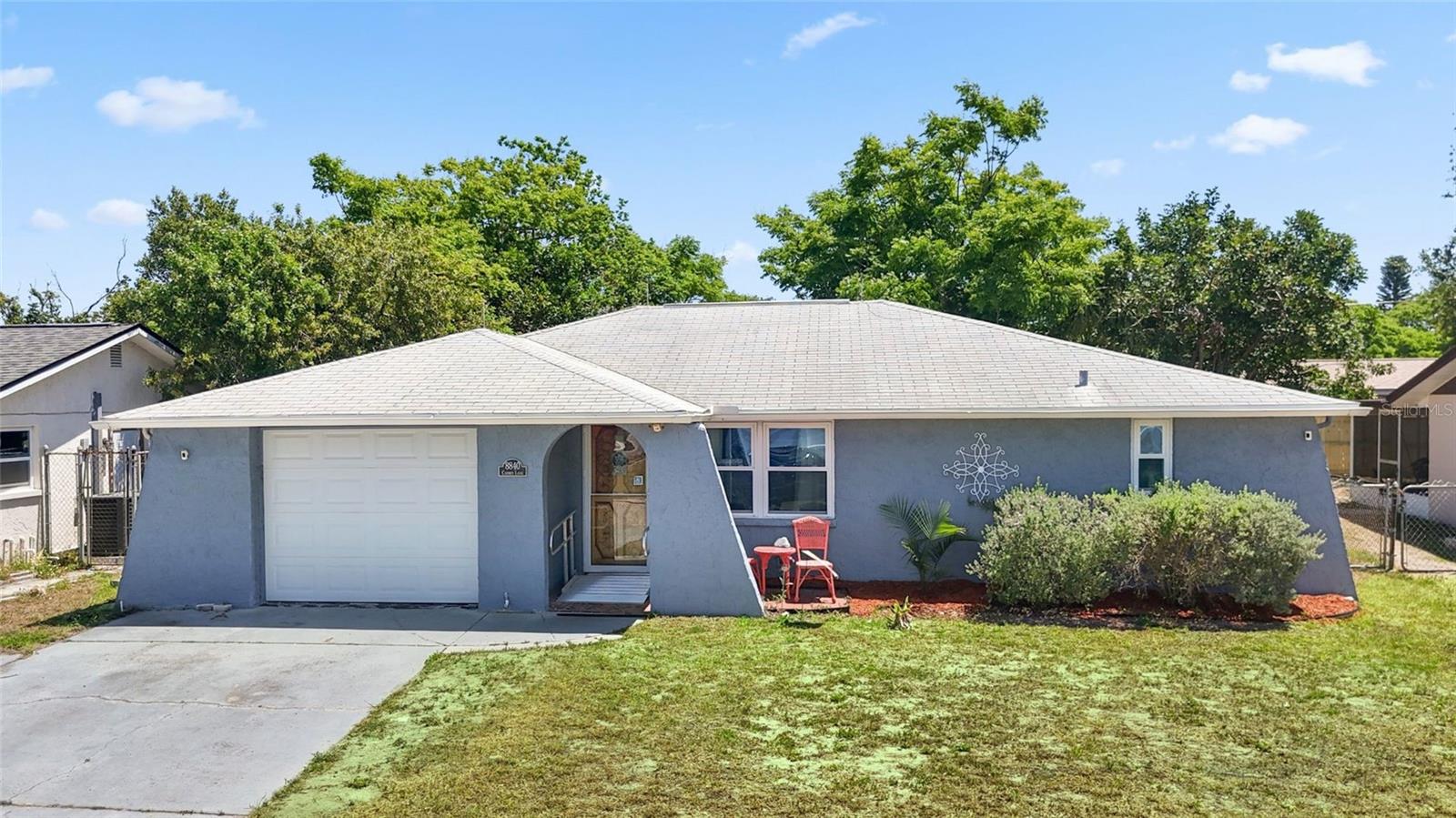 8840 Carmen Ln photo 1