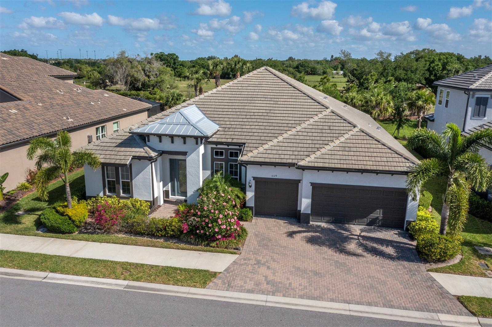 6129 Lungo Lago Dr photo 1