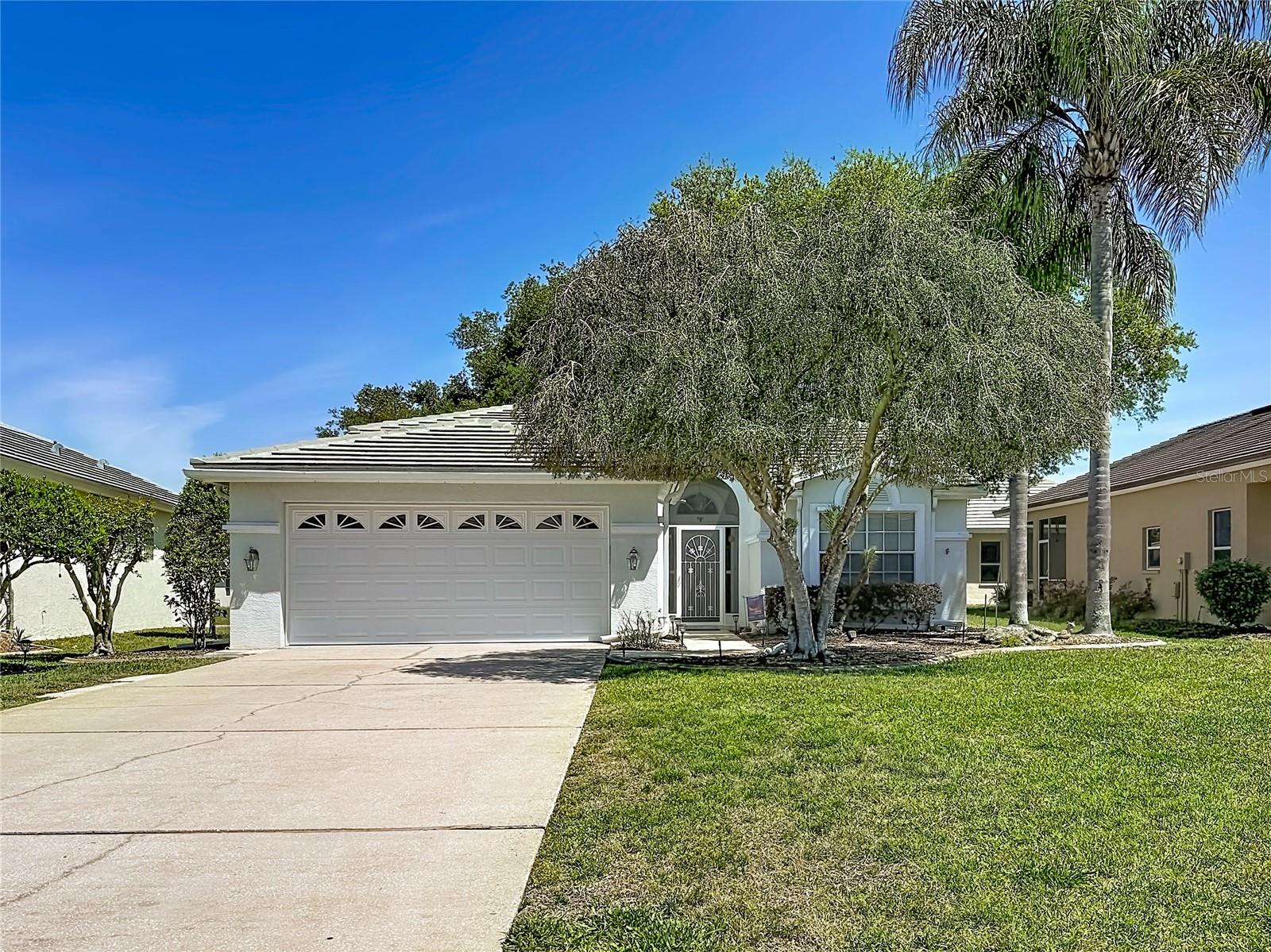 9289 Penelope Dr