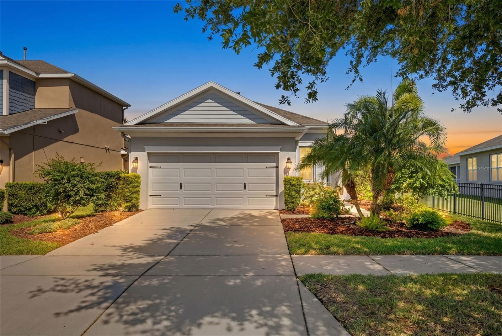 6918 Makers Way photo 1