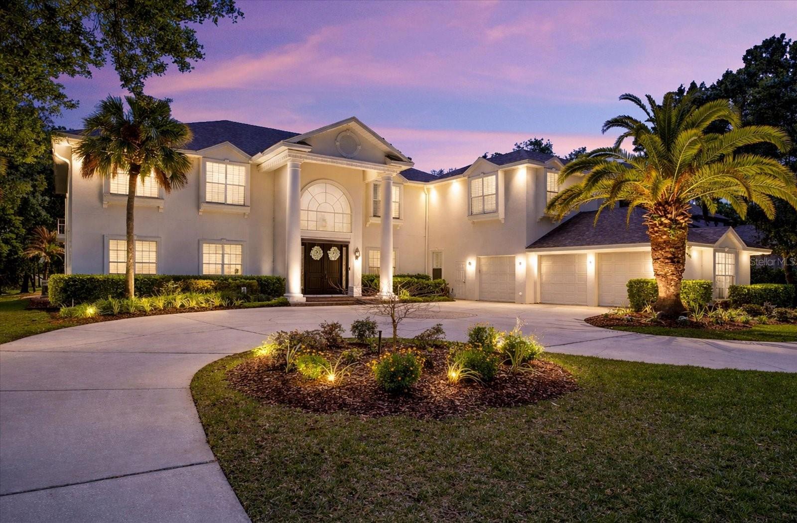 6413 MacLaurin Dr