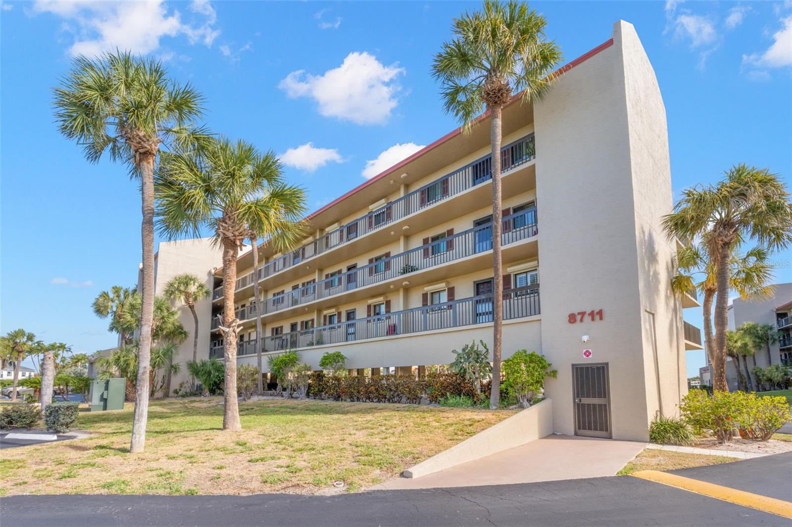8711 Blind Pass Rd #104A