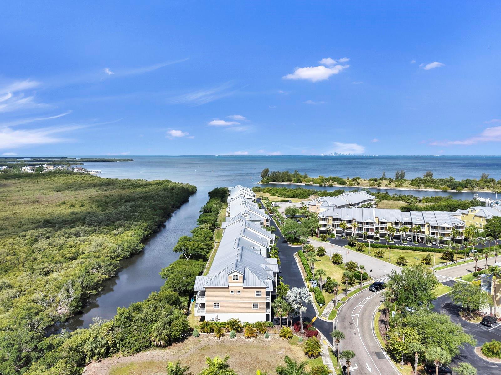 3202 Mangrove Point Dr
