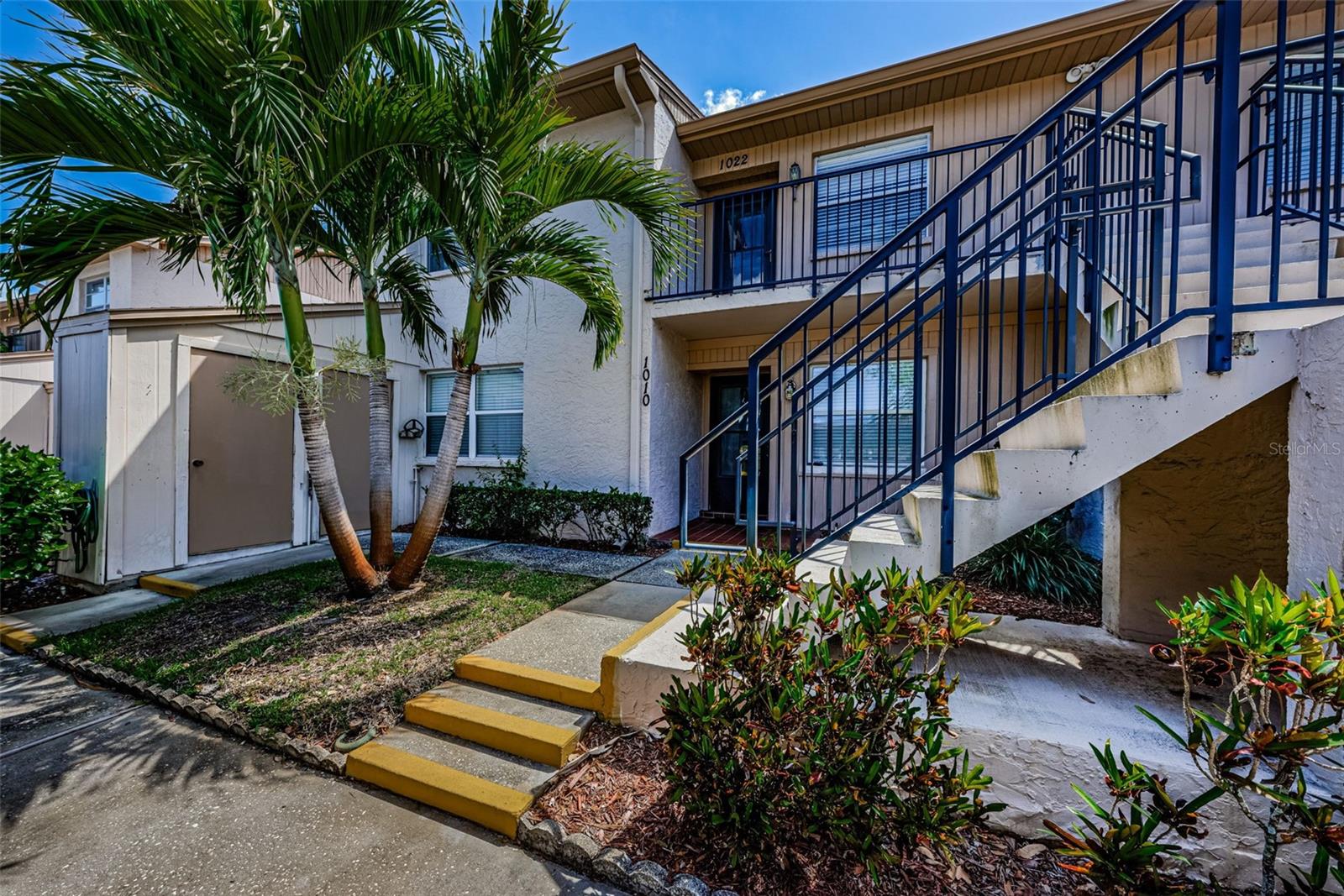 1022 Bowsprit Ln #1022 photo 1