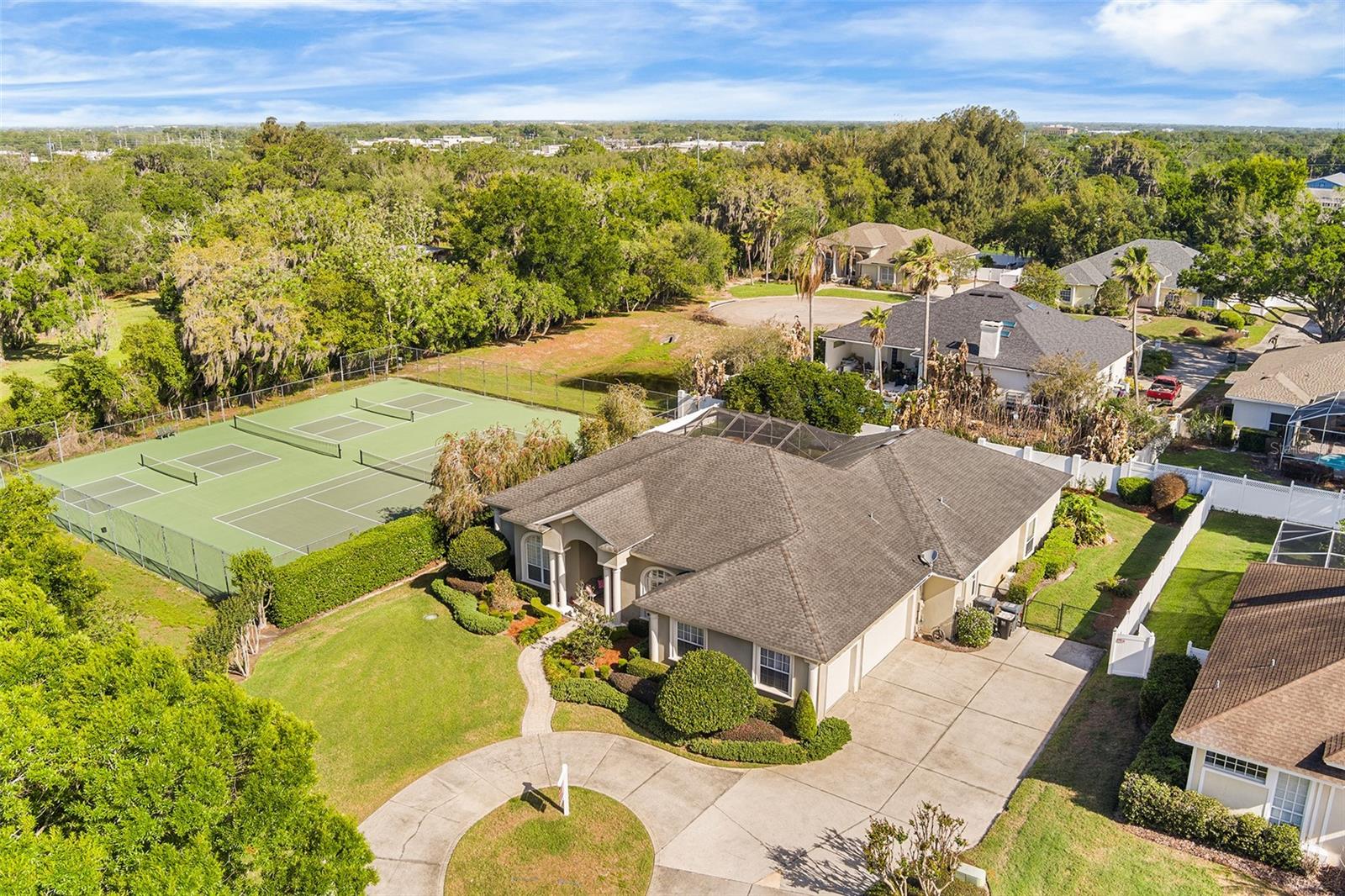 902 Hanover Way