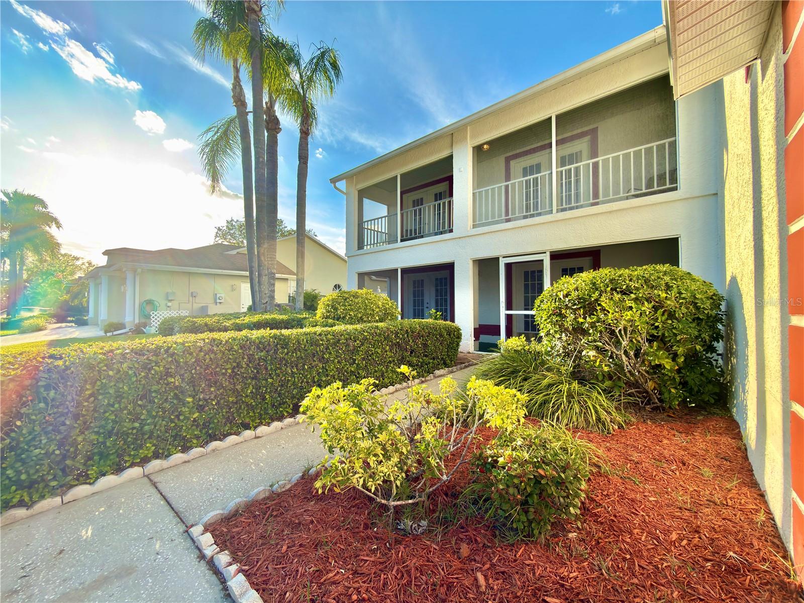 1702 Sunkissed Dr