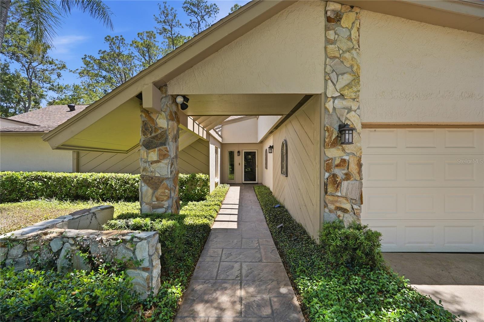 3071 Bolt Dr