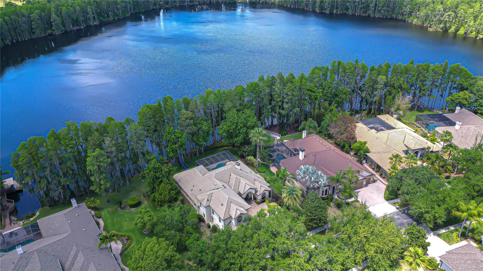 20915 Lake Vienna Dr