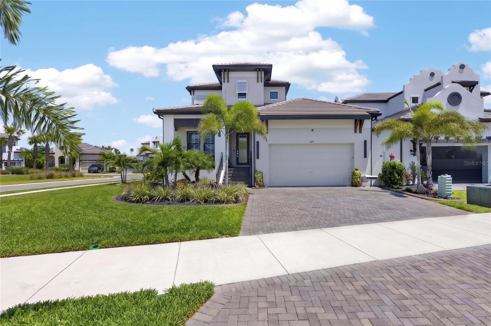 1075 Seagrape Dr