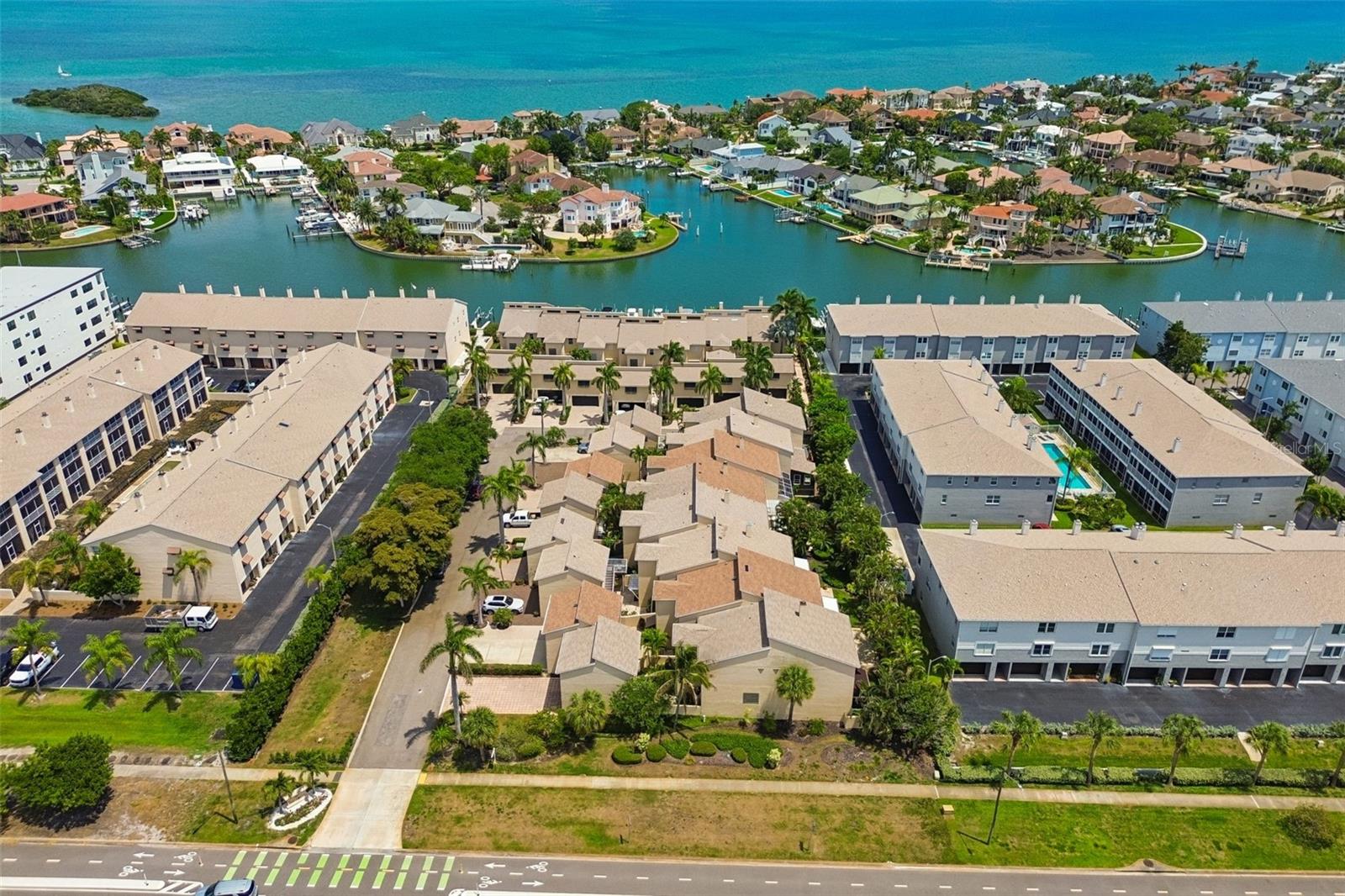 487 Pinellas Bayway S #207