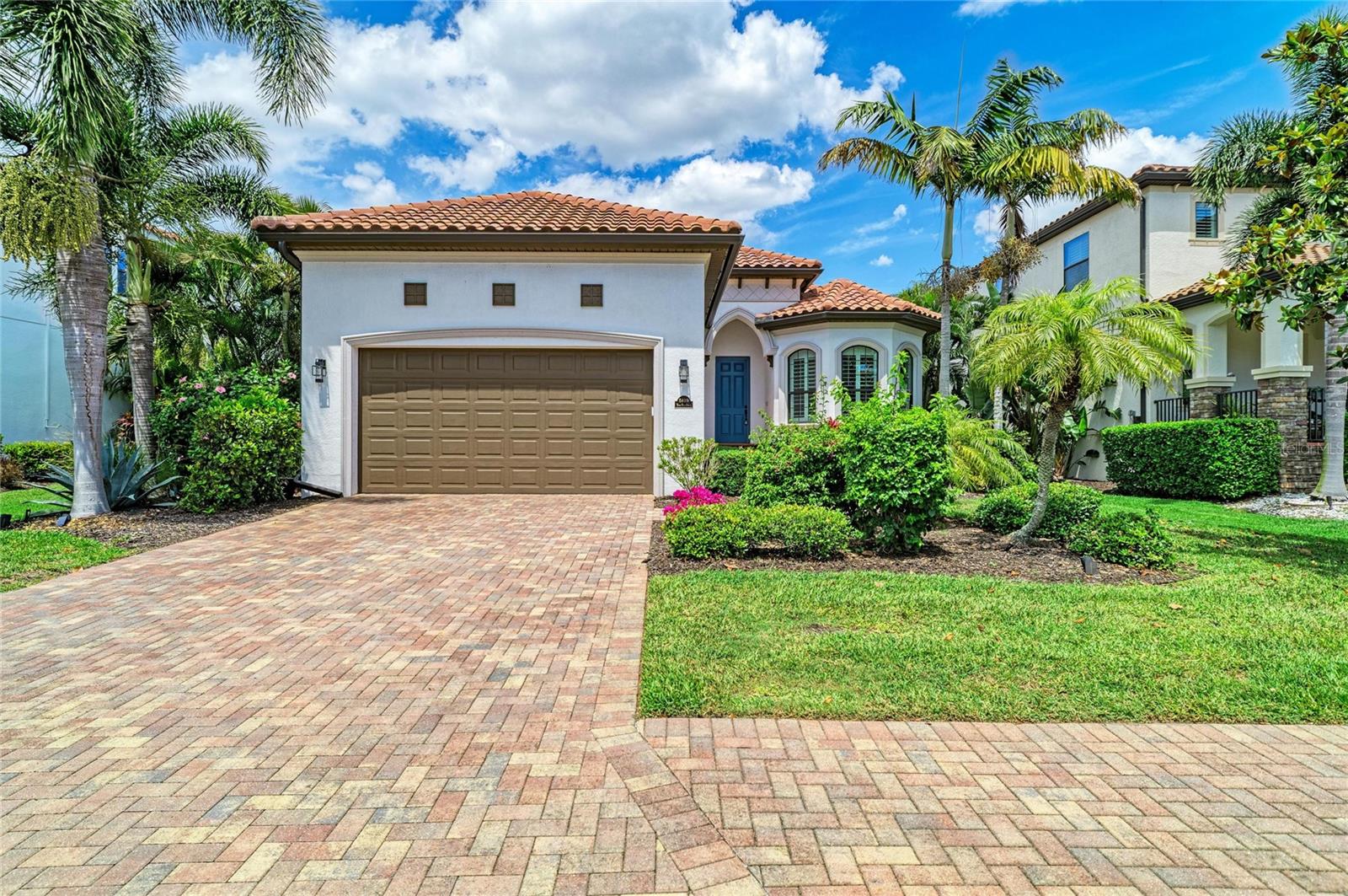 5819 Title Row Dr photo 1