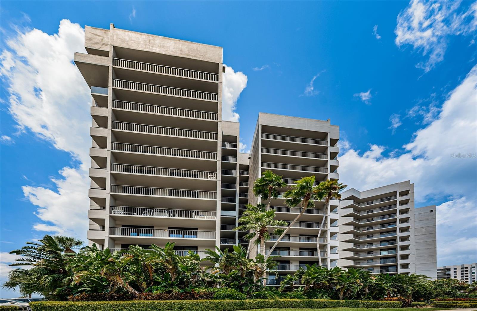 1660 Gulf Blvd #208