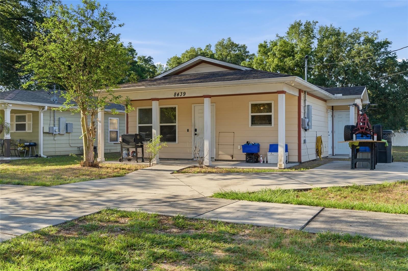 8439 Radio Ln