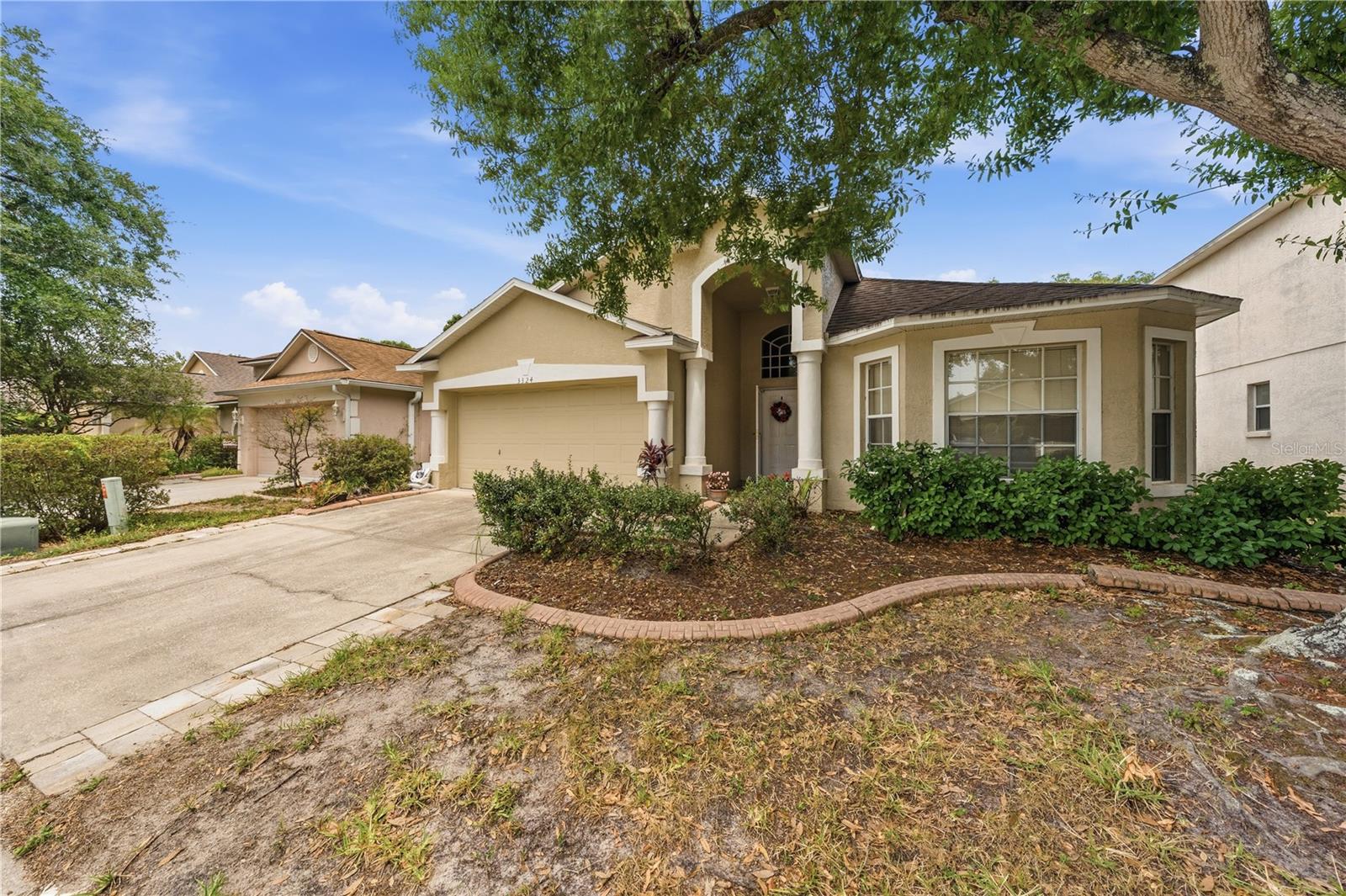 3324 Manor Cove Cir photo 1