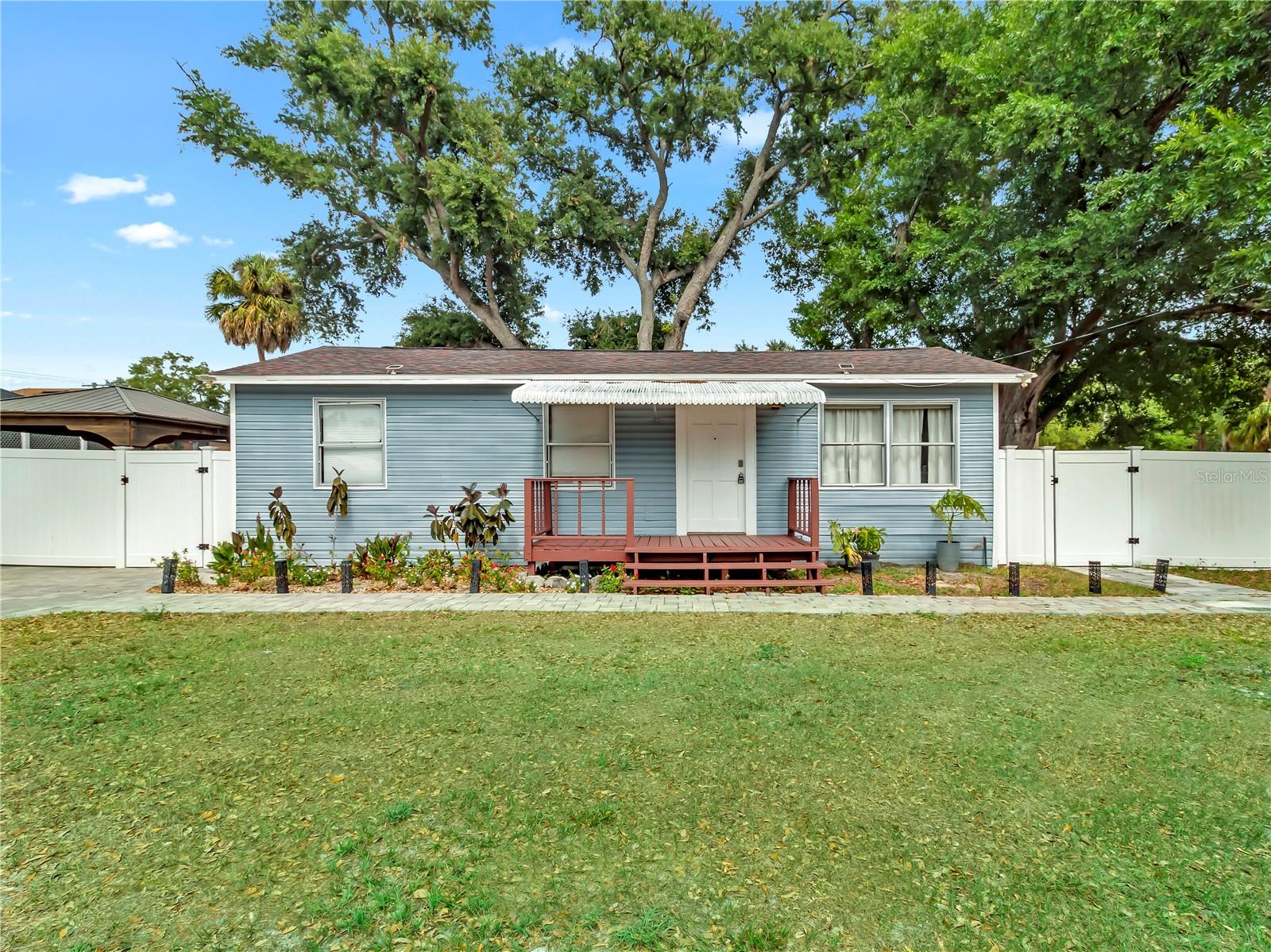 6201 Theresa St photo 1