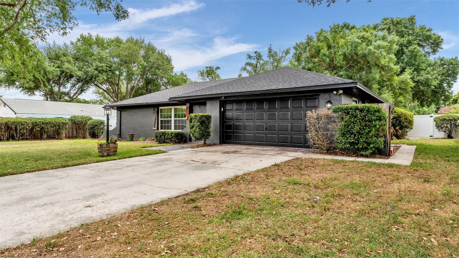 4301 Orangewood Loop E