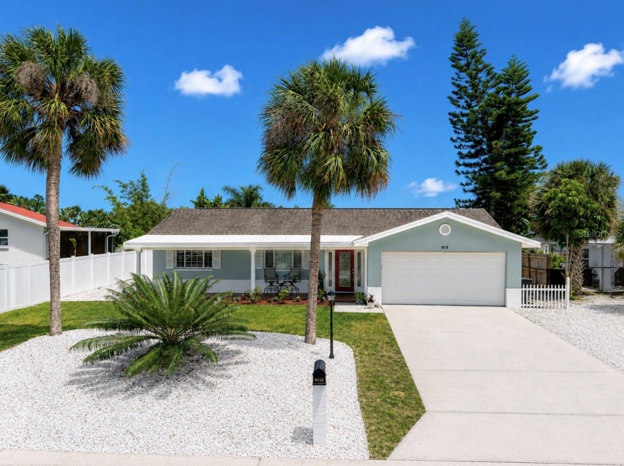 6513 Abaco Dr photo 1