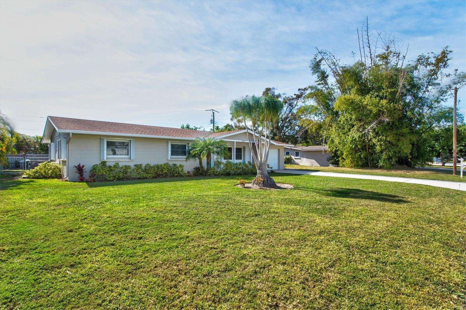 2572 Jefferson Cir