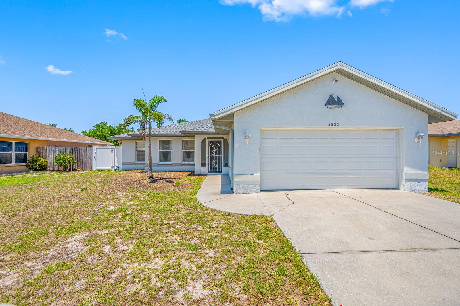 2802 93rd CT E photo 1