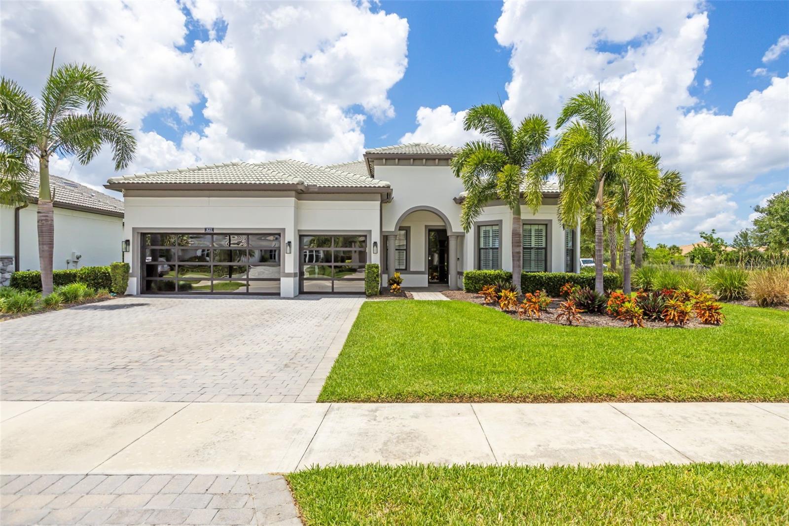 825 Seascape Pl