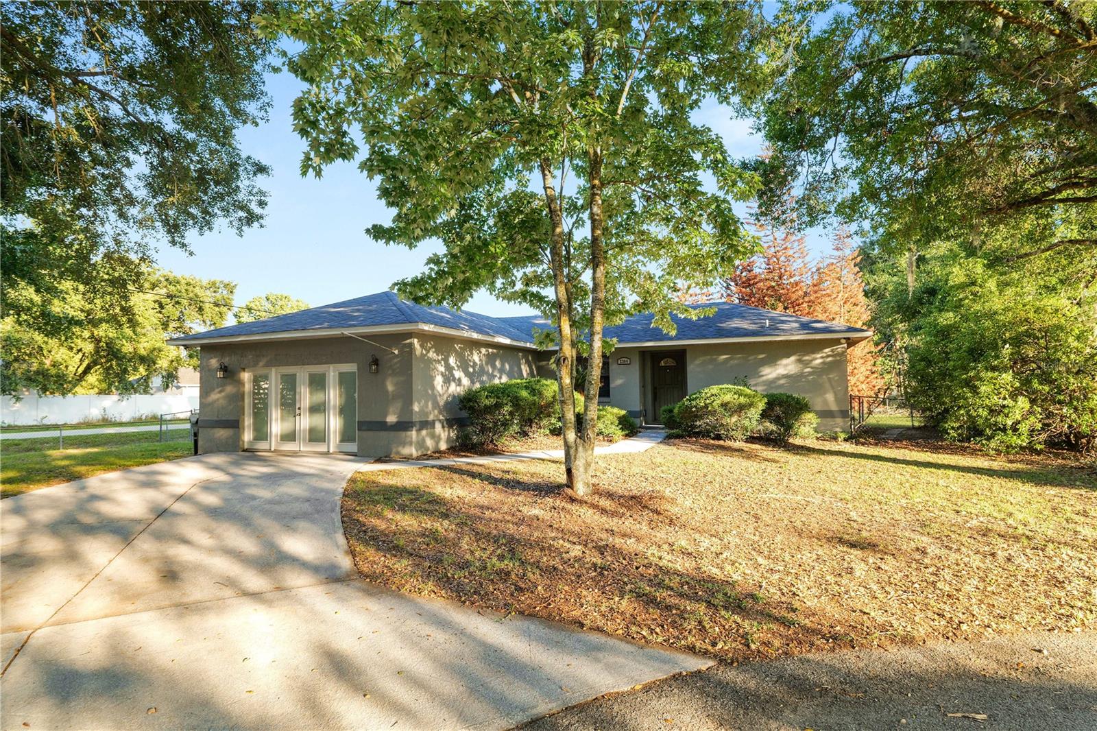 2304 Cheshire Pl photo 1