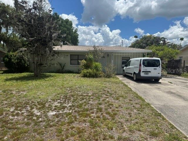 3763 Kosten Pl photo 1