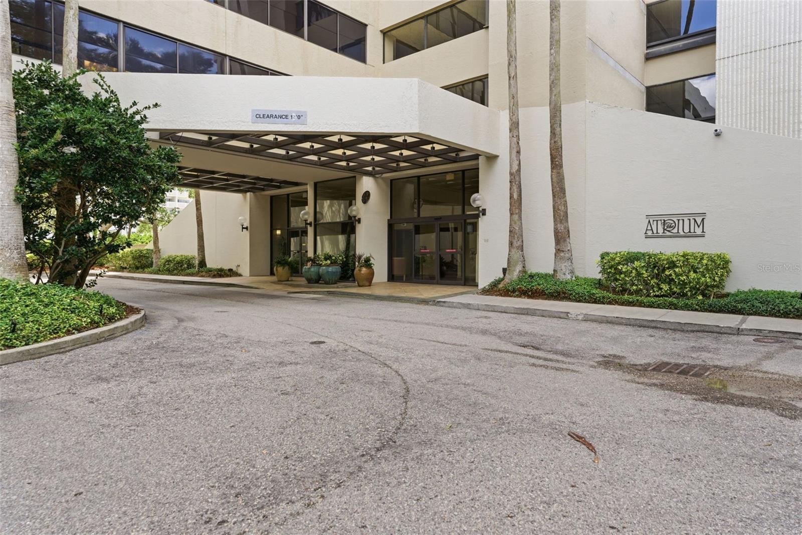 2413 Bayshore Blvd #1004