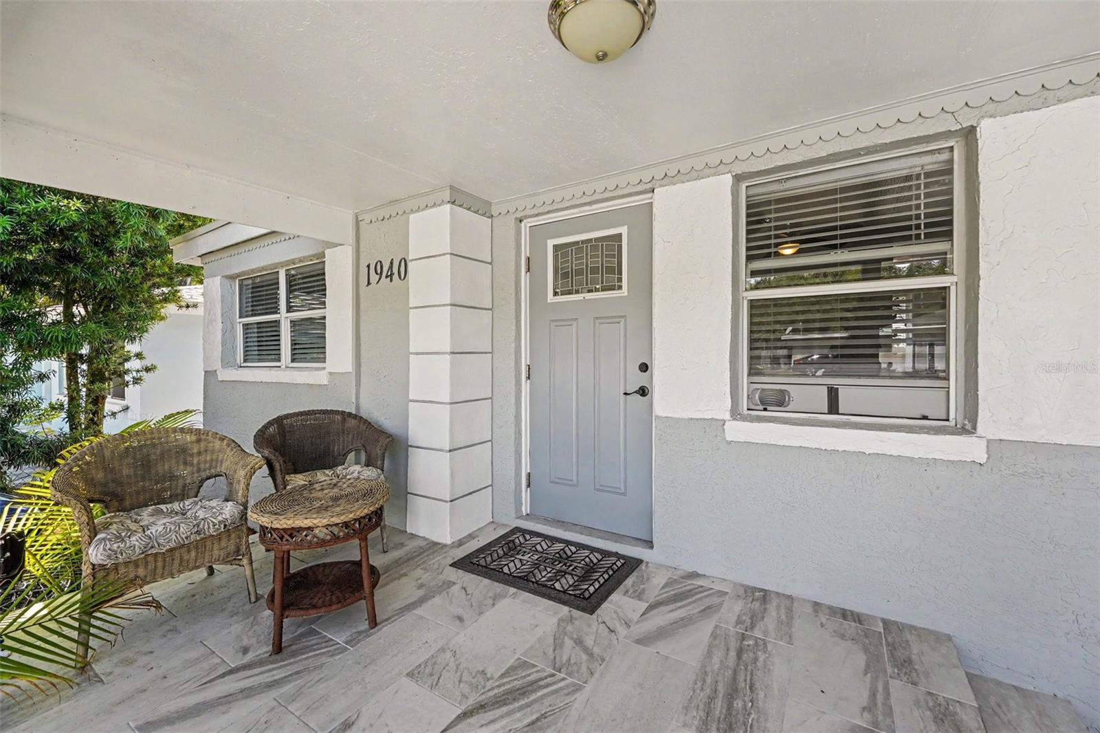 1940 N Betty Ln