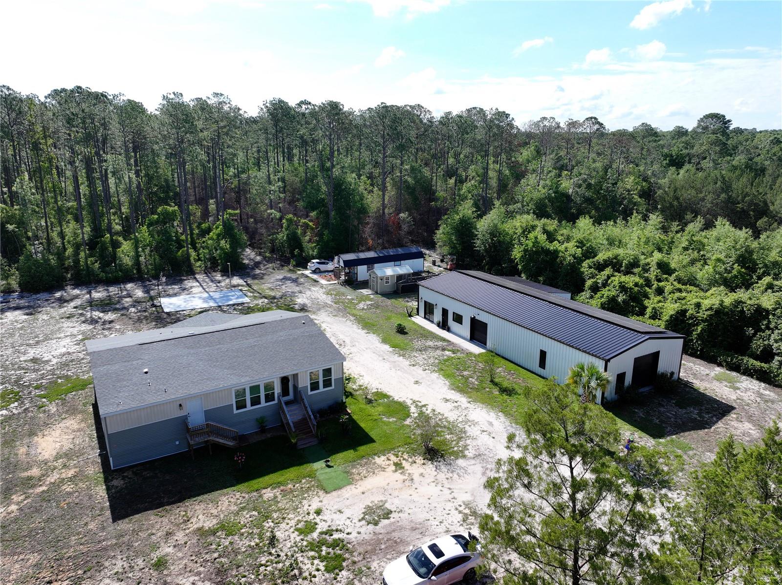 9060 Kindlewood Trl photo 1