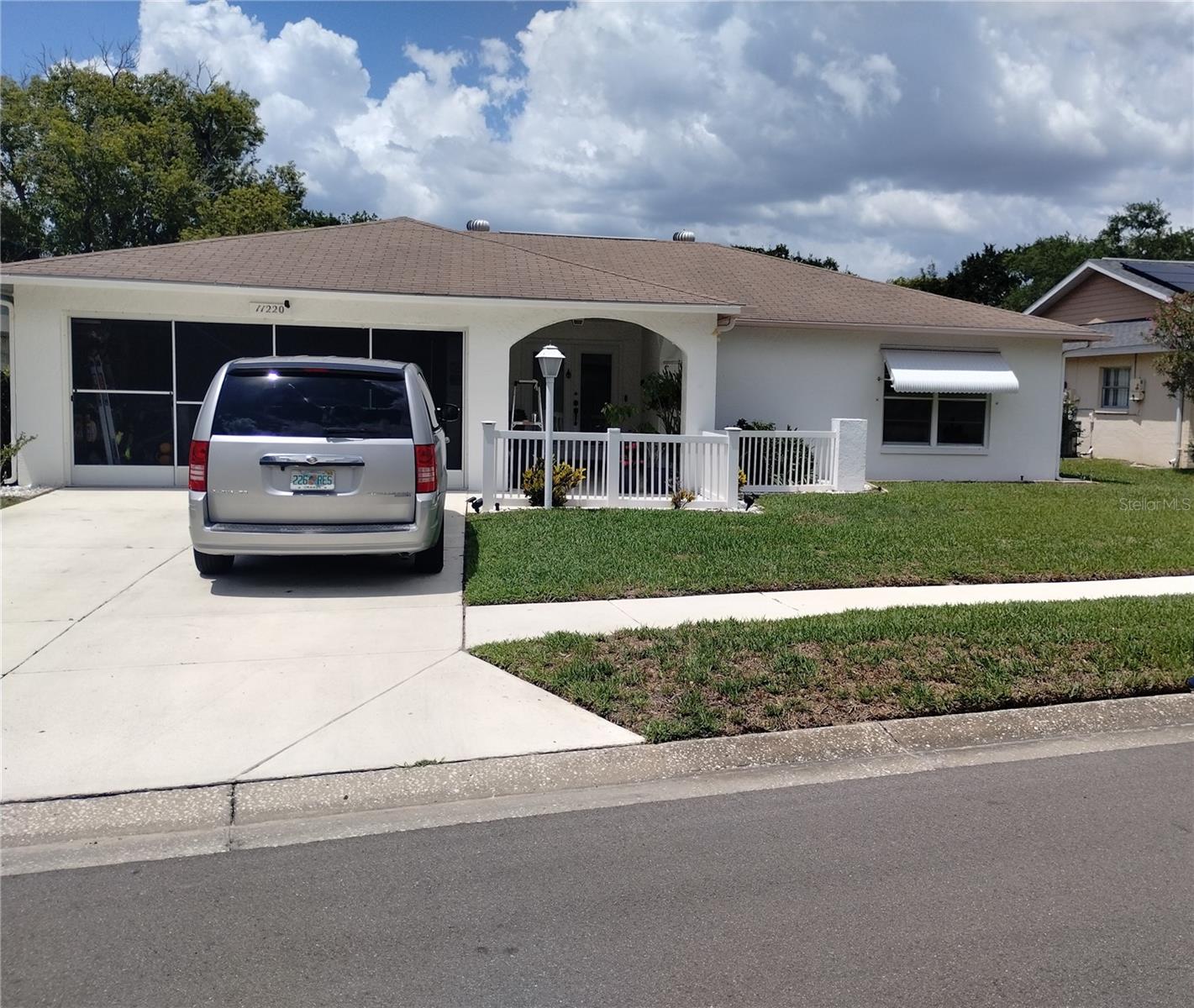 11220 Elderberry Dr photo 1