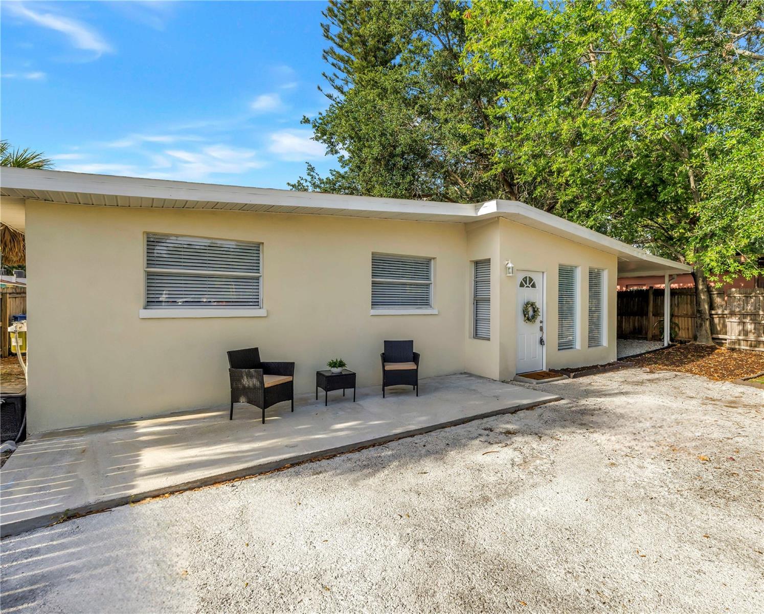 110 NE Monroe Cir N #1 photo 1