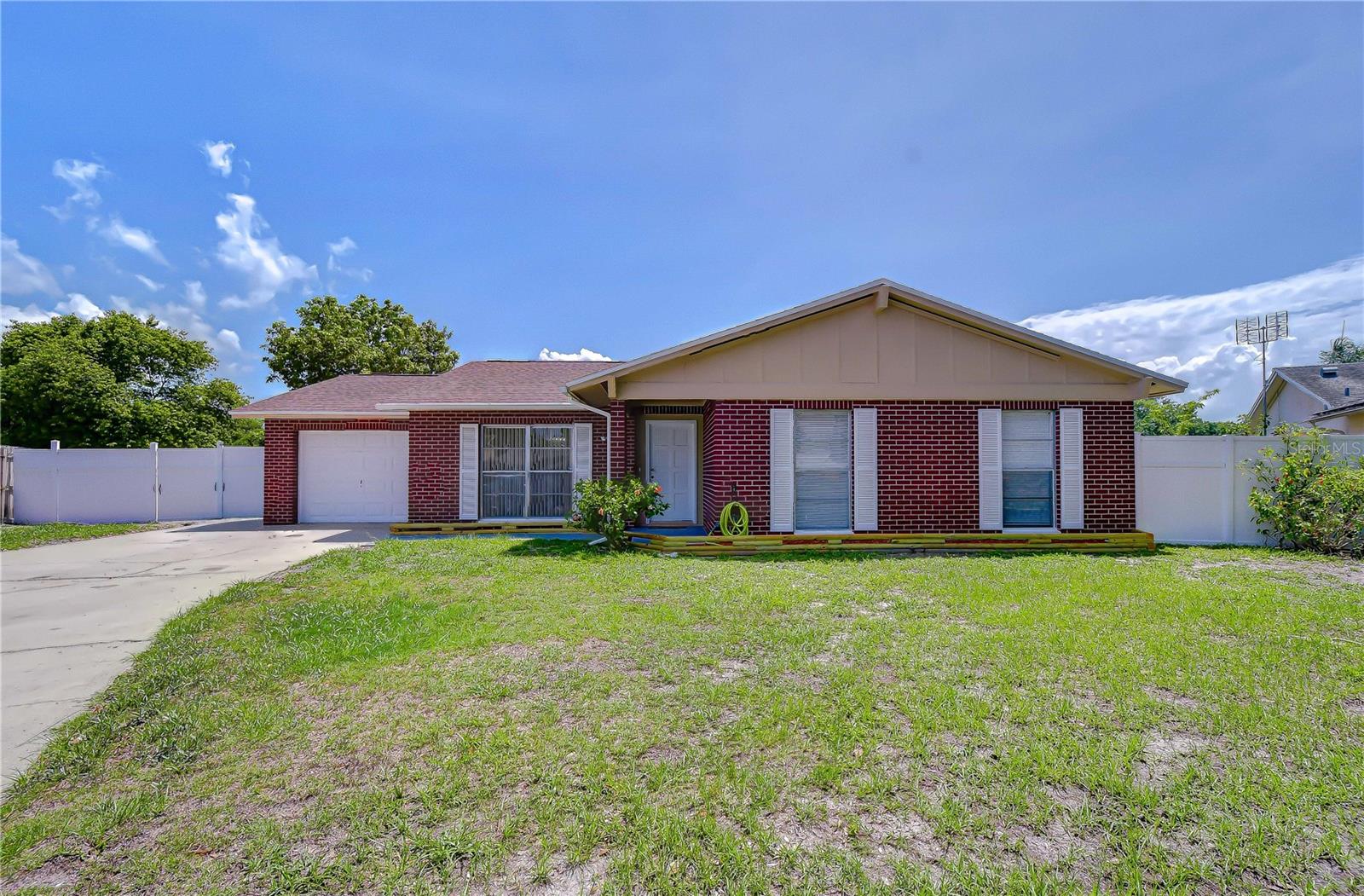 7214 Nia Ln
