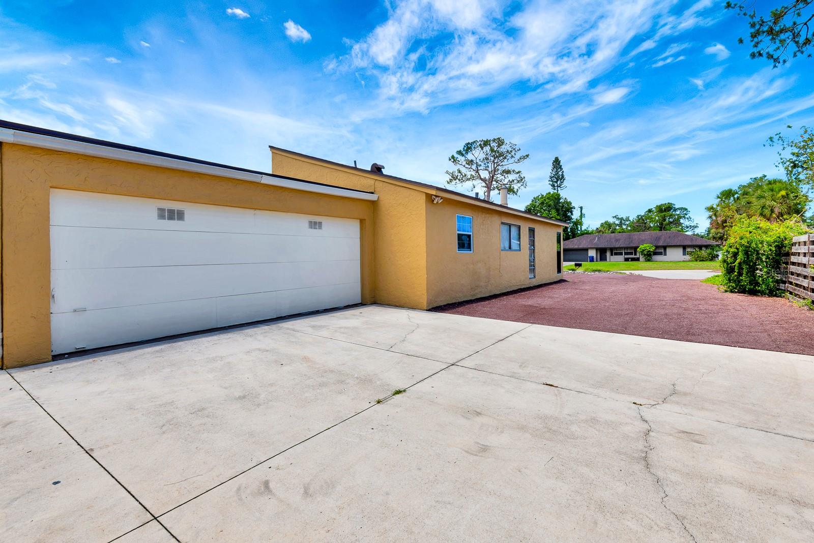 2315 Riverwood Pines Dr