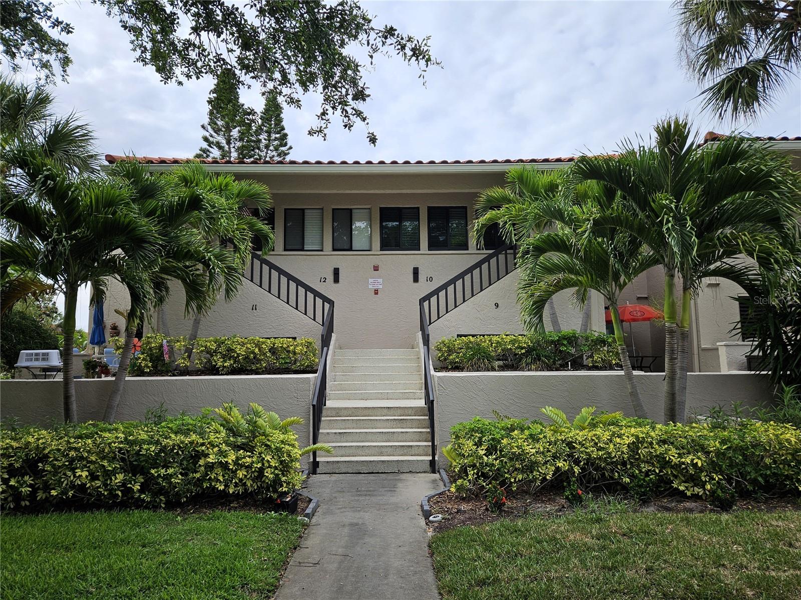 1800 Mariner Dr #9
