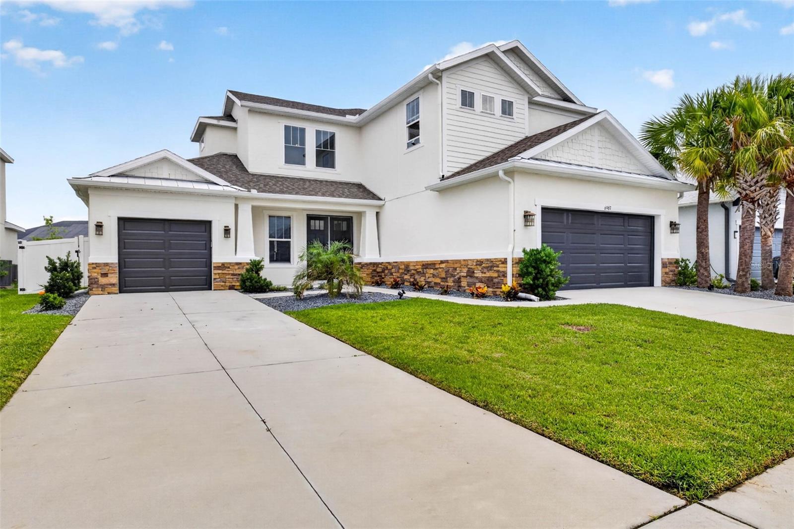 6967 Talamore Dr photo 1