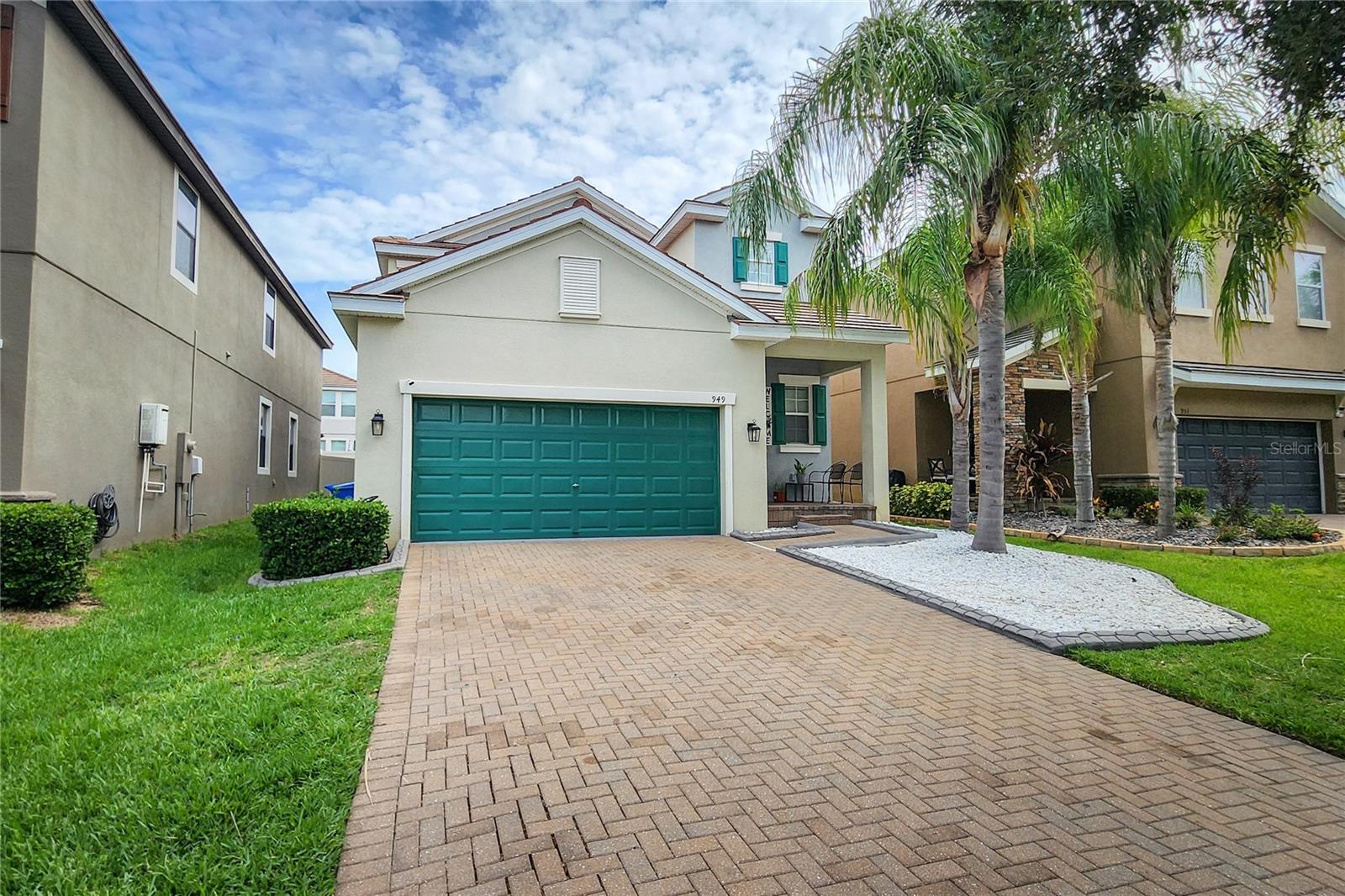 949 Terra Vista St