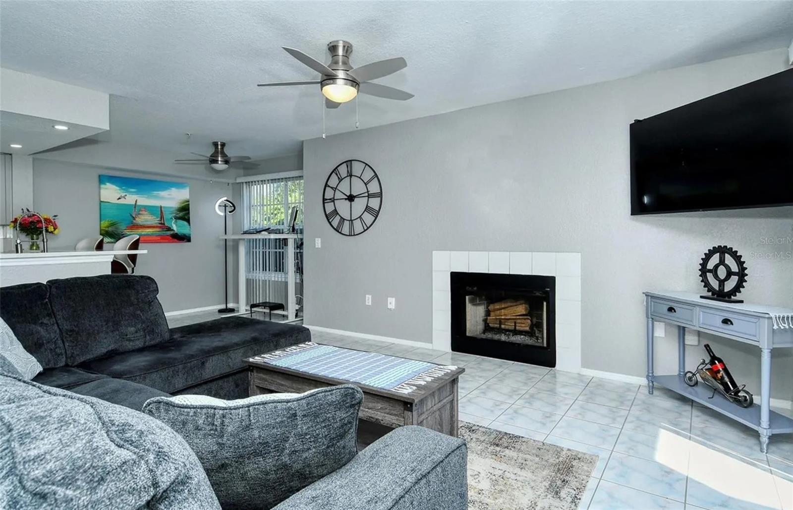 850 S Tamiami Trl #801