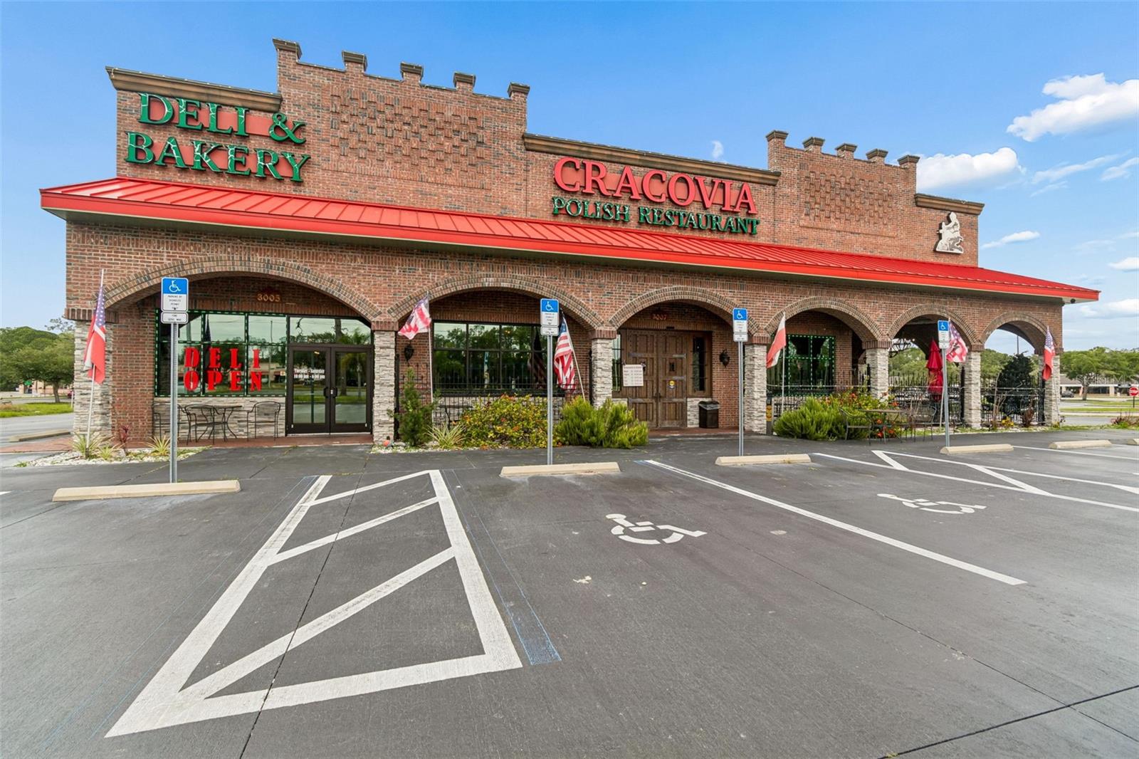 3007 Commercial Way