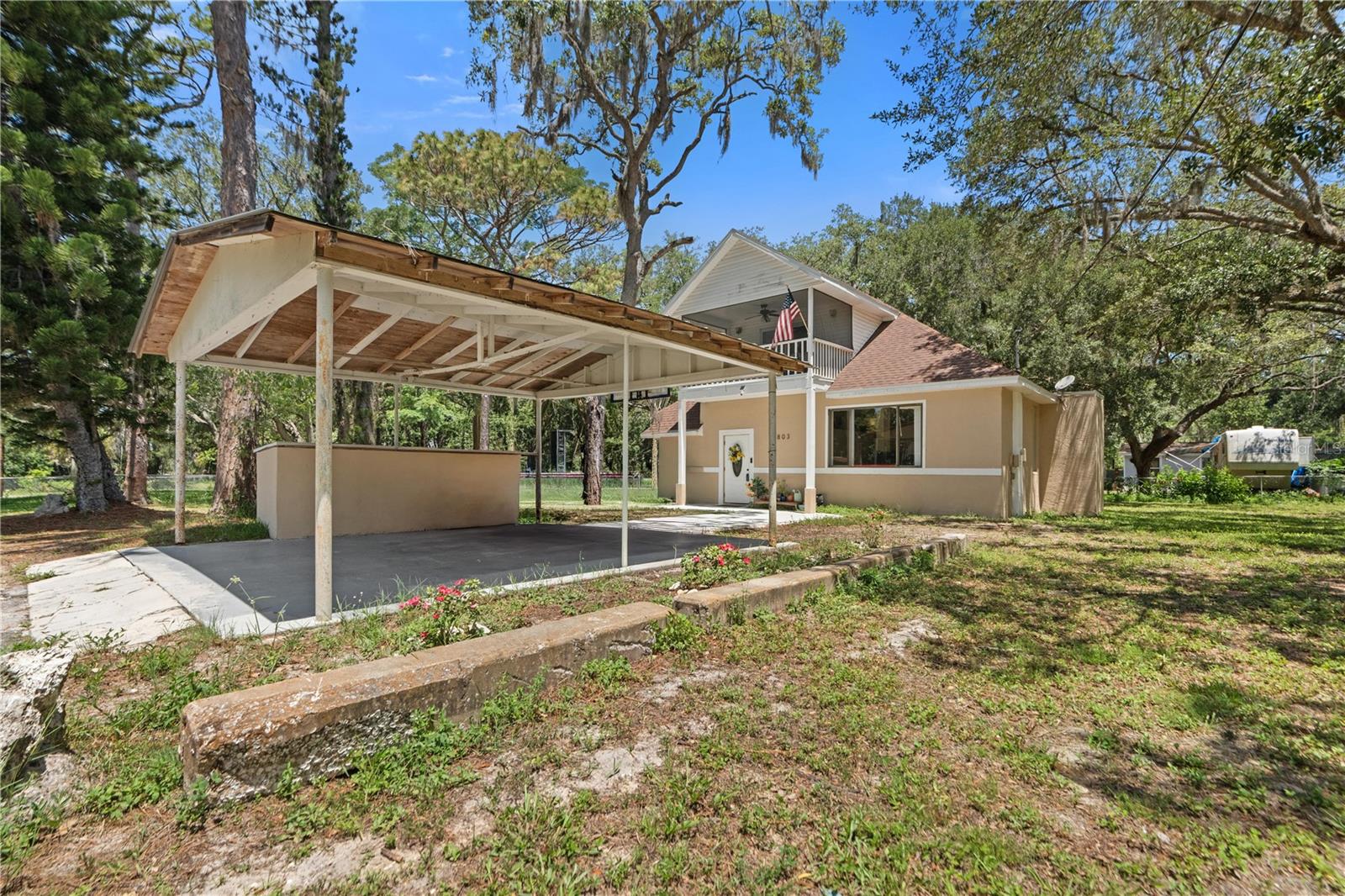7803 Cadillac Ave