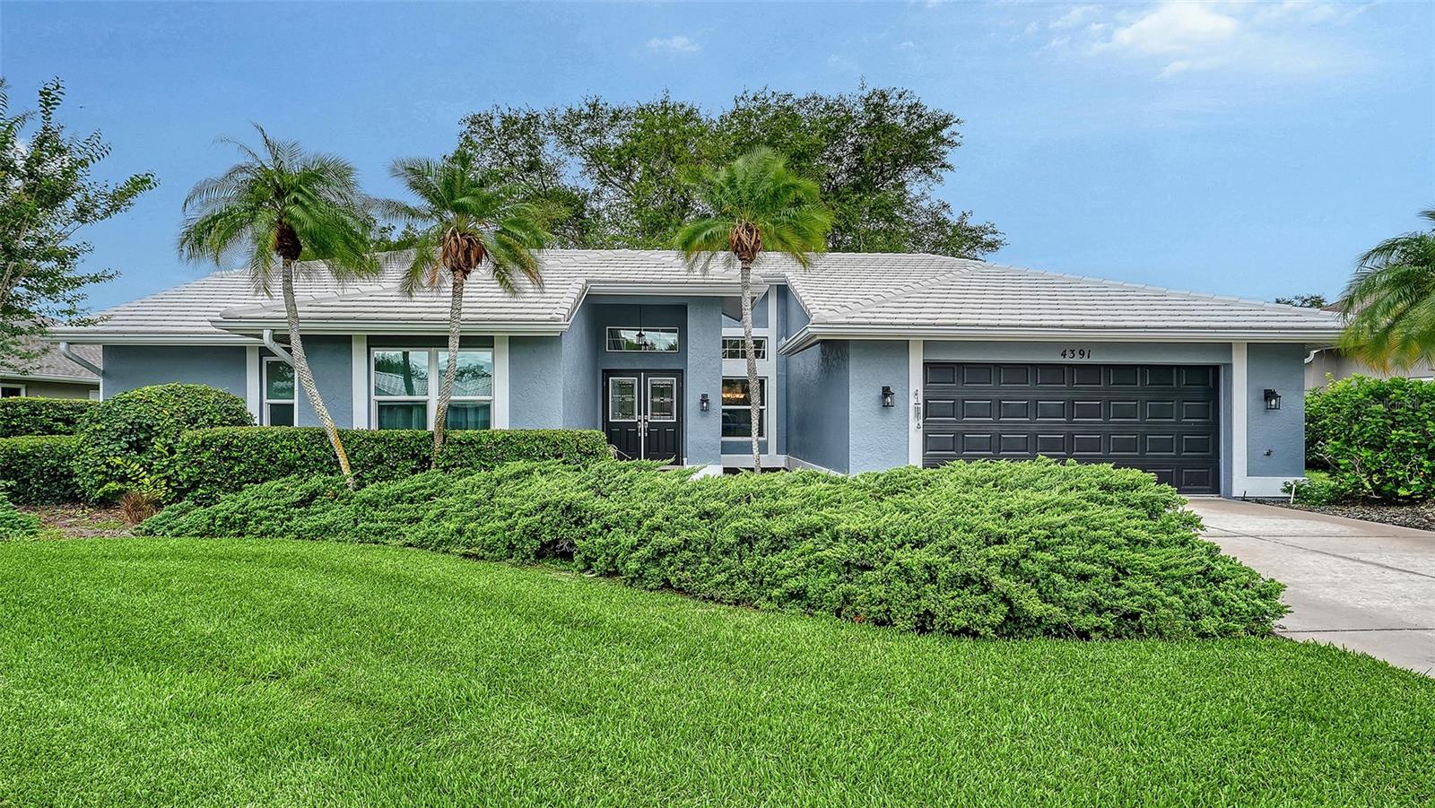 4391 Maplewood Ln
