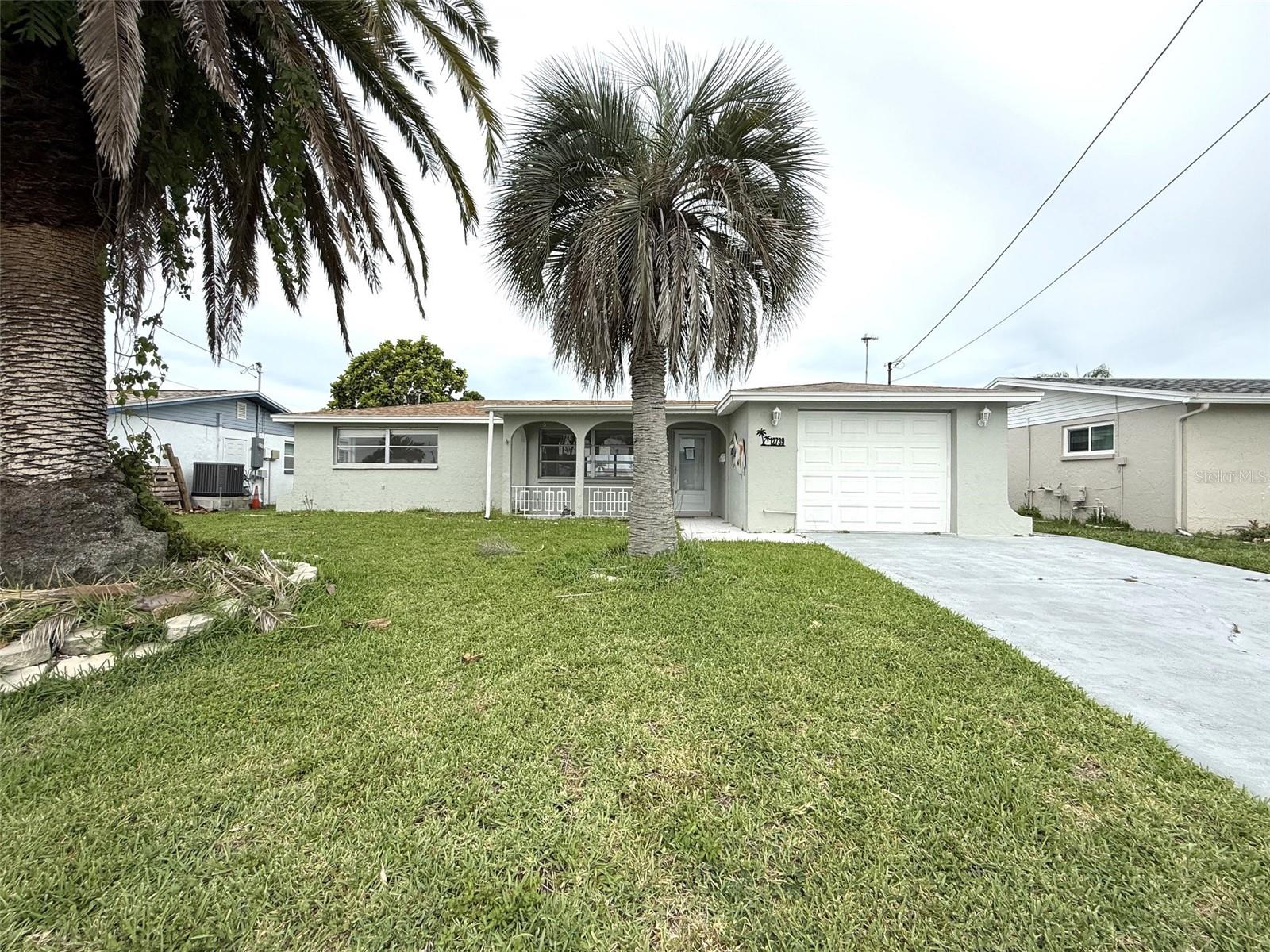 12739 3rd Isle photo 1