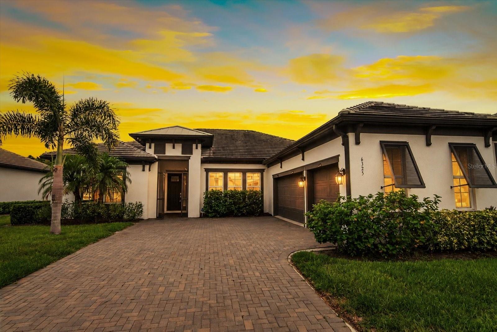 6325 Rivo Lakes Blvd