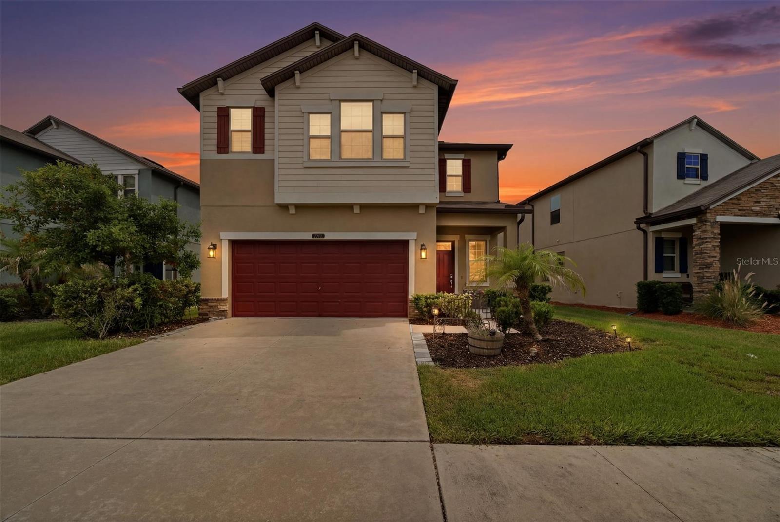 8928 Flourish Dr