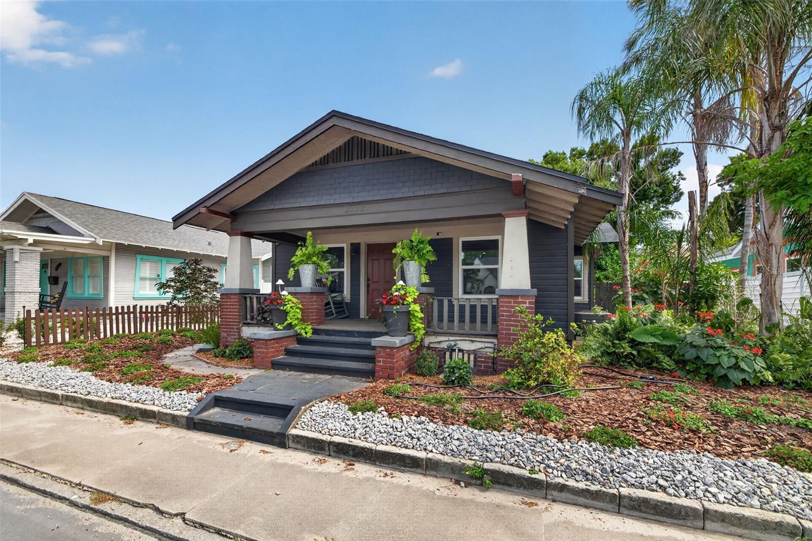 2128 5th Ave N