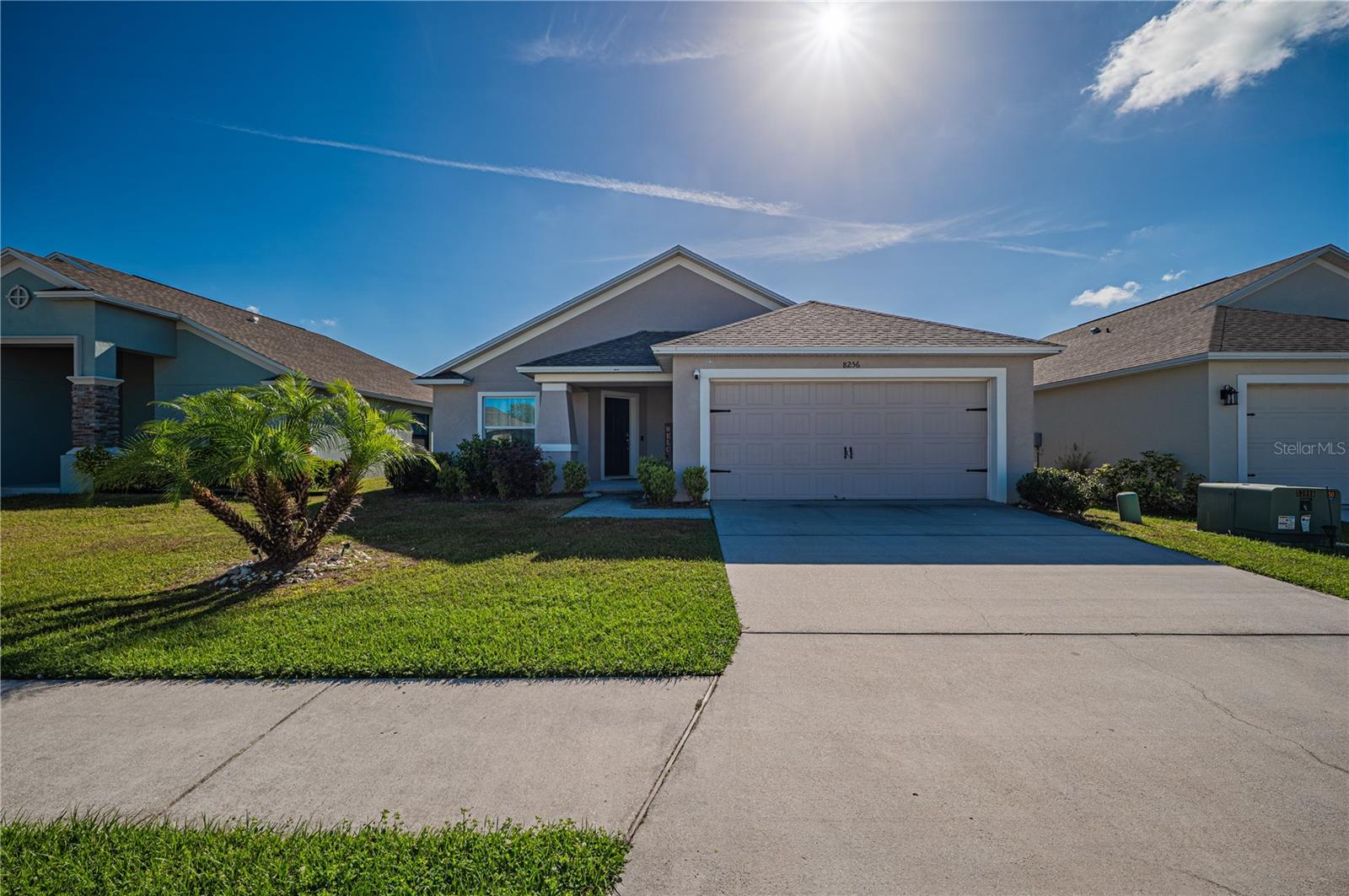 8256 Campbell Crossing Cir photo 1