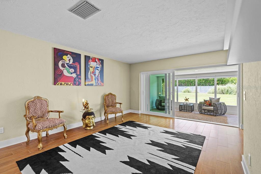 215 Boca Ciega Point Blvd N #3