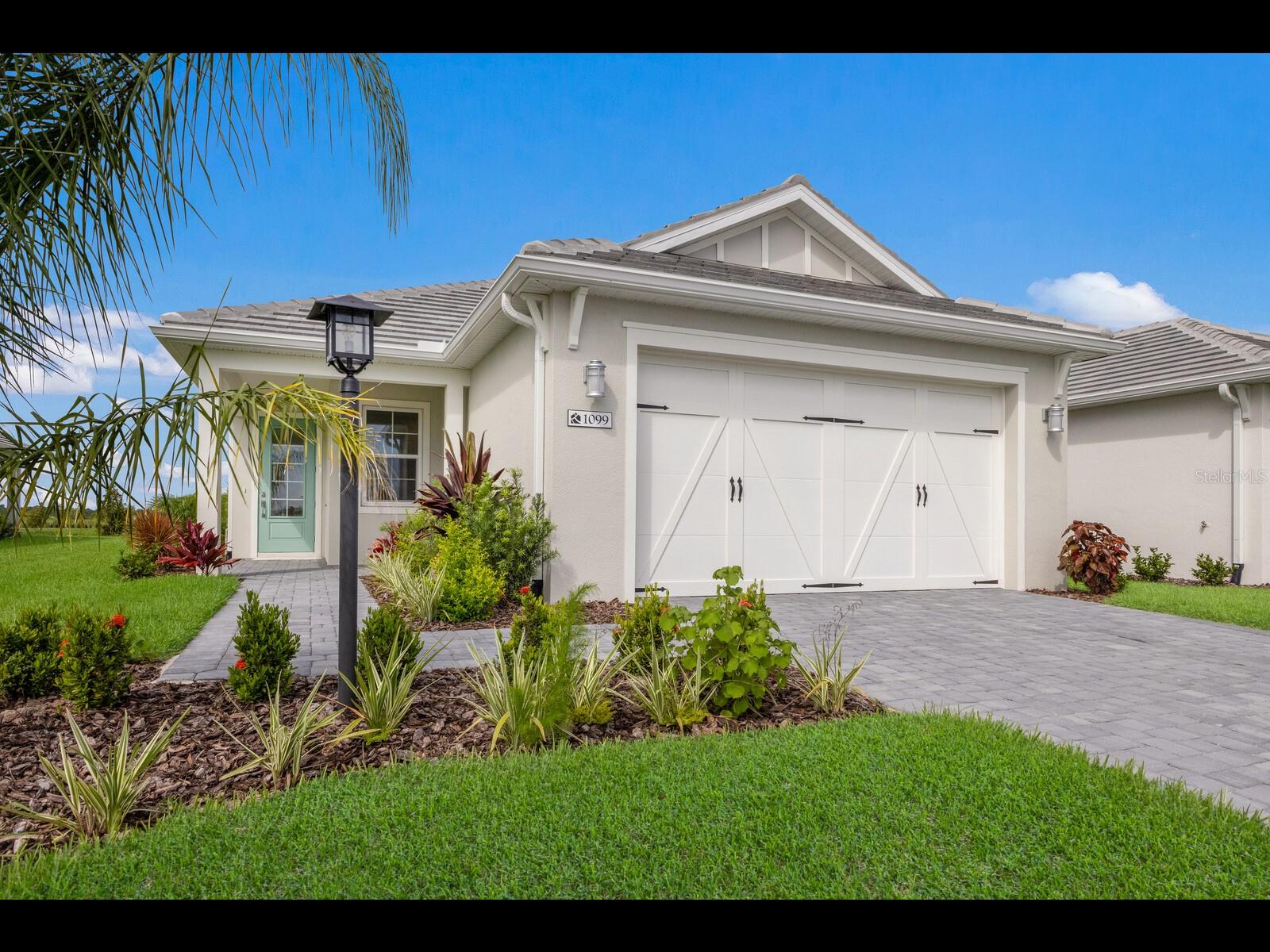 1099 Waterline CT photo 1
